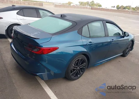 2025 Toyota Camry Xse z USA, uszkodzony, nr VIN 4T1DAACK7SU168212